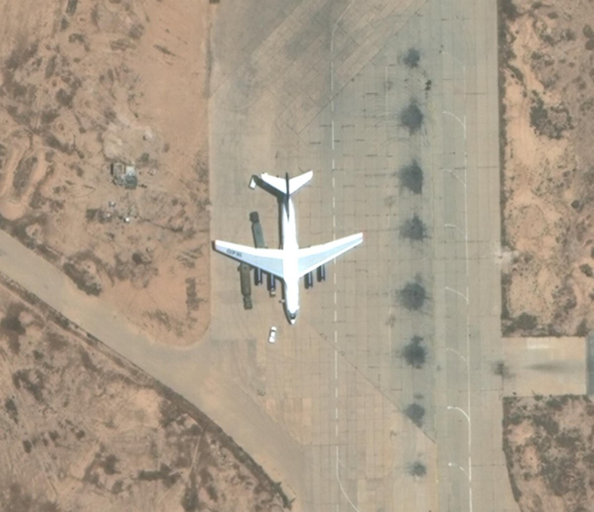 CẬP NHẬT: LHQ họp kín về chiến sự nóng Syria - Pháp, Mỹ đe tấn công tên lửa, Nga ùn ùn chở Iskander tới tất tay ở Idlib - Ảnh 2. CẬP NHẬT: LHQ họp kín về chiến sự nóng Syria - Pháp, Mỹ đe tấn công tên lửa, Nga ùn ùn chở Iskander tới tất tay ở Idlib - Ảnh 2.