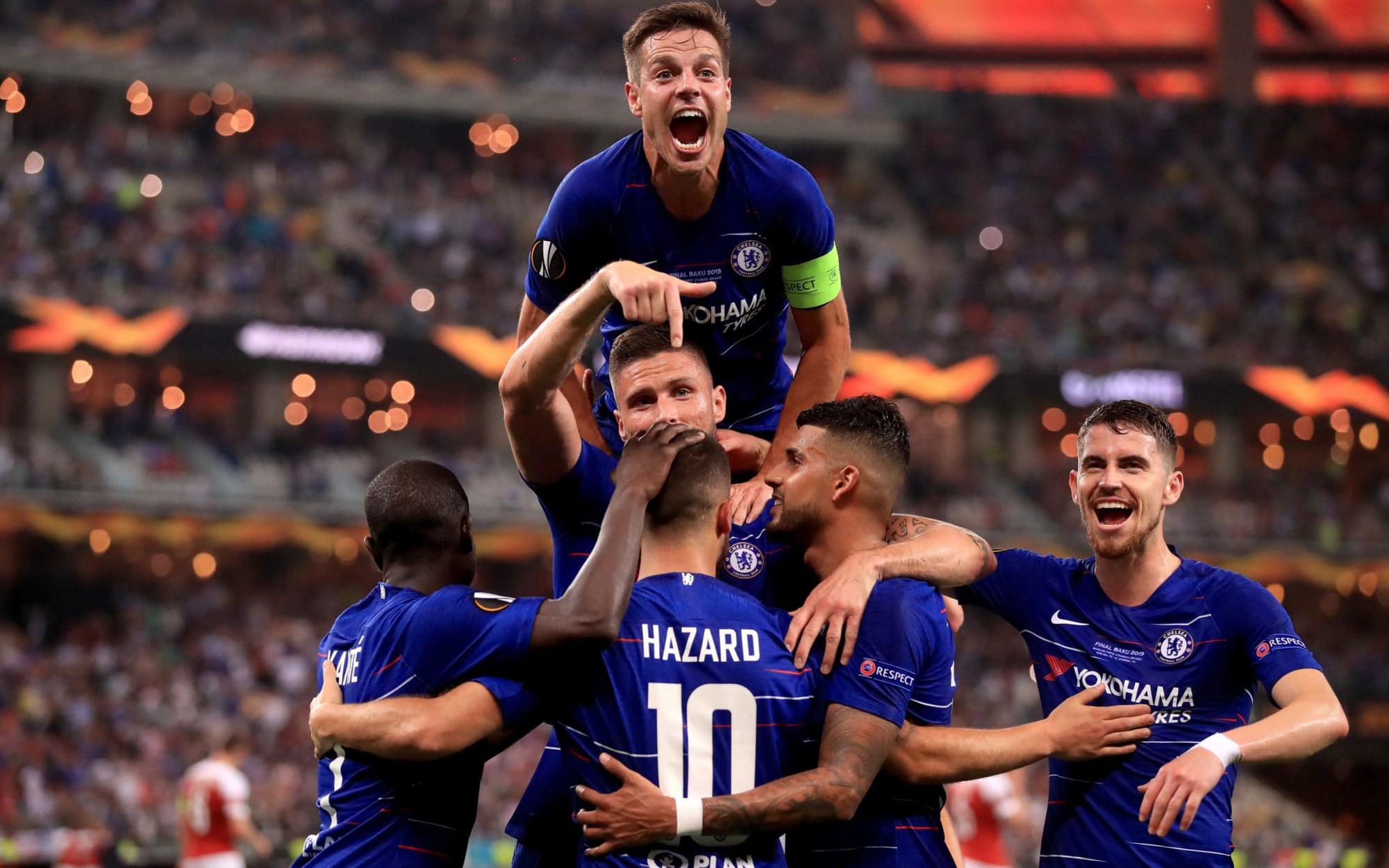 Rời Chelsea, Eden Hazard đích thực chạy trốn như một kẻ hèn nhát - Ảnh 1. Rời Chelsea, Eden Hazard đích thực chạy trốn như một kẻ hèn nhát - Ảnh 1.