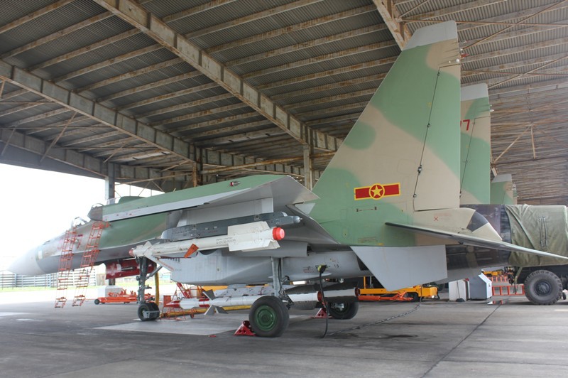 Ấn Độ tích hợp tên lửa I-Derby ER cho Su-30MKI: Gợi ý tuyệt vời đối với Su-30MK2 Việt Nam - Ảnh 2. Ấn Độ tích hợp tên lửa I-Derby ER cho Su-30MKI: Gợi ý tuyệt vời đối với Su-30MK2 Việt Nam - Ảnh 2.