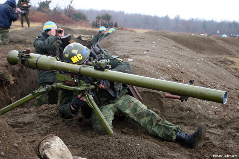 Soi sức mạnh của sát thủ diệt tăng “ngọn giáo” SPG-9 - Ảnh 5. Soi sức mạnh của sát thủ diệt tăng “ngọn giáo” SPG-9 - Ảnh 5.