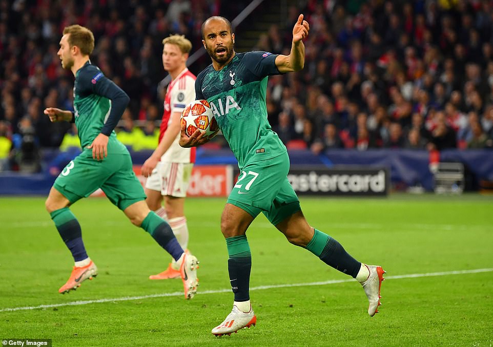 Độc chiêu của Mourinho giúp Tottenham đánh bại Ajax thế nào? - Ảnh 1. Độc chiêu của Mourinho giúp Tottenham đánh bại Ajax thế nào? - Ảnh 1.