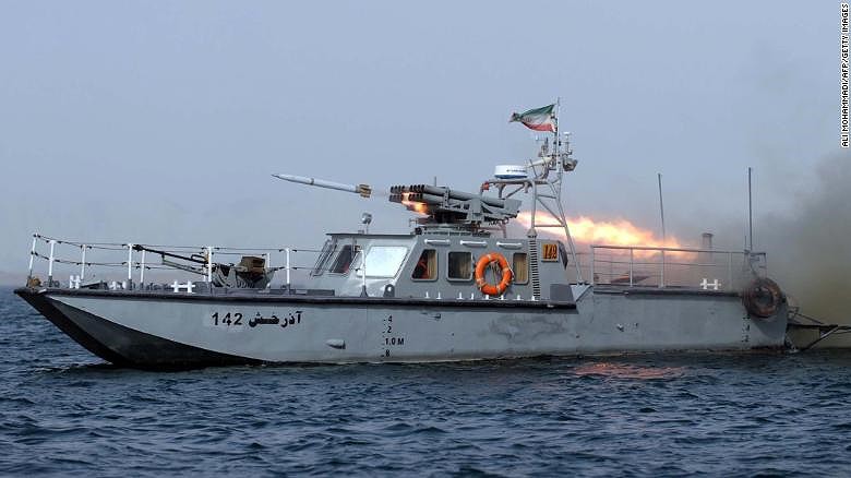 Hải quân Iran từng thất bại nặng nề khi đối đầu Mỹ ngay trên Vịnh Ba Tư - Ảnh 2.