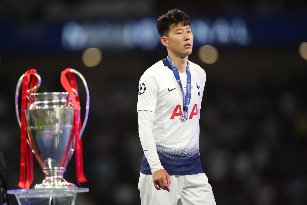 Son Heung-min cùng đồng đội bật khóc nức nở, thất thểu lê bước sau thất bại tại trận đấu quan trọng nhất sự nghiệp - Ảnh 6. Son Heung-min cùng đồng đội bật khóc nức nở, thất thểu lê bước sau thất bại tại trận đấu quan trọng nhất sự nghiệp - Ảnh 6.