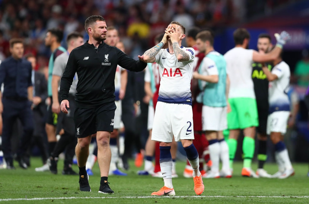 Son Heung-min cùng đồng đội bật khóc nức nở, thất thểu lê bước sau thất bại tại trận đấu quan trọng nhất sự nghiệp - Ảnh 10. Son Heung-min cùng đồng đội bật khóc nức nở, thất thểu lê bước sau thất bại tại trận đấu quan trọng nhất sự nghiệp - Ảnh 10.