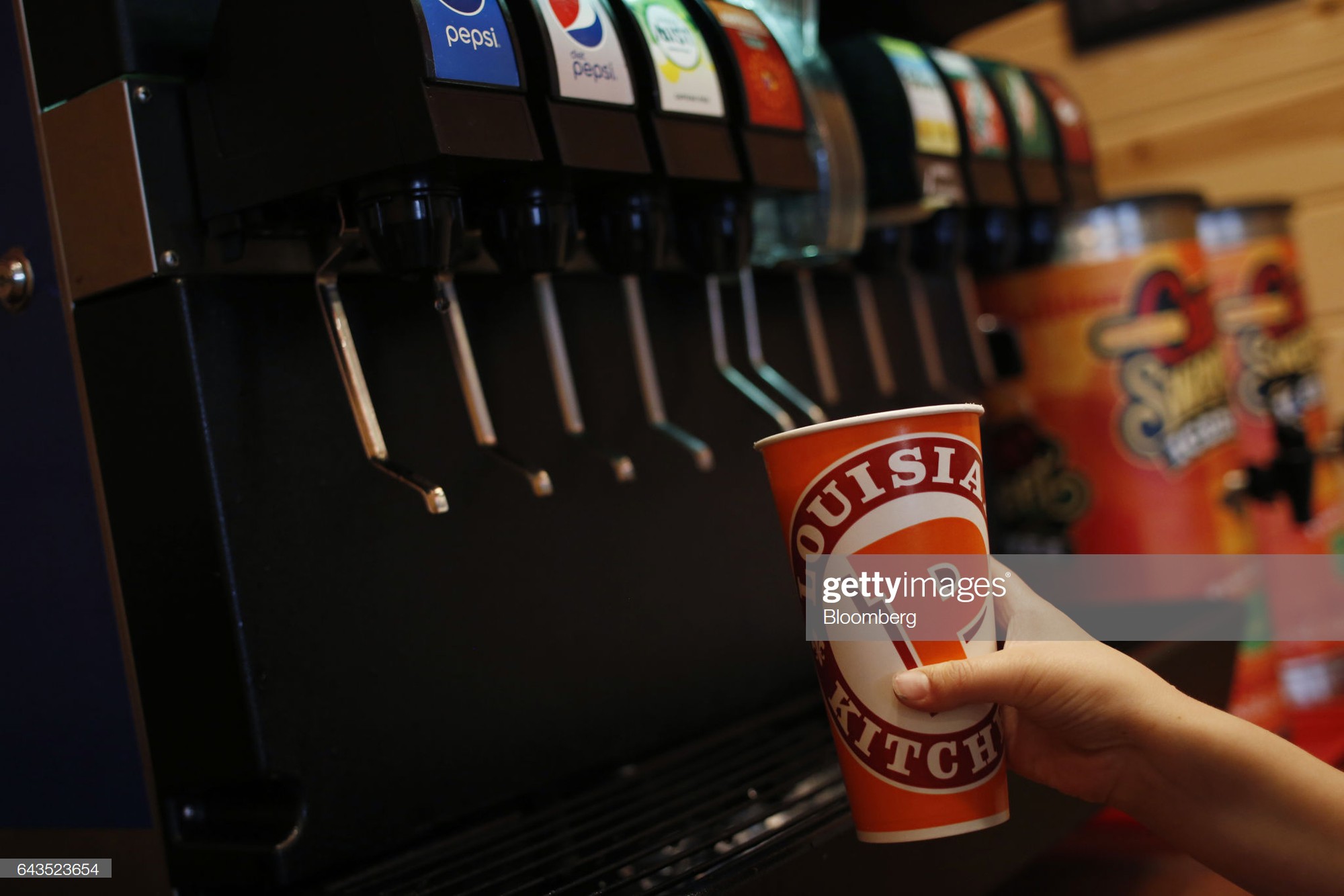 101 sự thật thú vị không có trên sách vở: Nguy cơ chết vì thiên thạch cao hơn trúng xổ số - Ảnh 9. 101 sự thật thú vị không có trên sách vở: Nguy cơ chết vì thiên thạch cao hơn trúng xổ số - Ảnh 9.