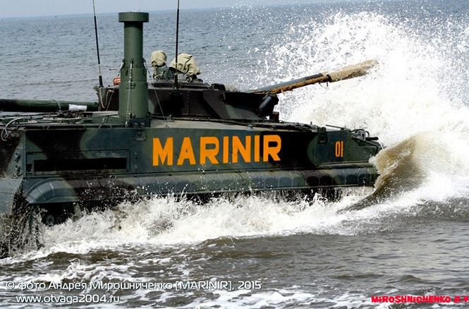 Indonesia nhận loạt xe chiến đấu BMP-3F và BT-3F từ Nga - Ảnh 1.