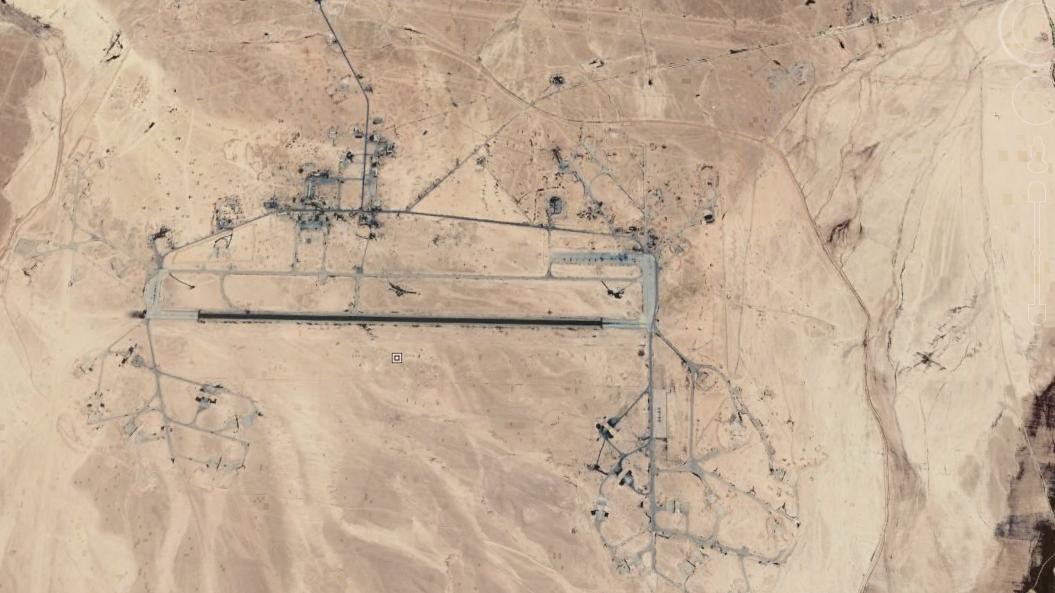 CẬP NHẬT: Israel dồn dập nã tên lửa vào Syria - Lưới phòng thủ mạnh đã bị xuyên thủng, thương vong rất lớn - Ảnh 1. CẬP NHẬT: Israel dồn dập nã tên lửa vào Syria - Lưới phòng thủ mạnh đã bị xuyên thủng, thương vong rất lớn - Ảnh 1.