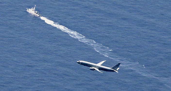Nhật khóa chặt khu vực siêu tiêm kích F-35 rơi: Nga-Trung nhăm nhe thông tin tuyệt mật? - Ảnh 1. Nhật khóa chặt khu vực siêu tiêm kích F-35 rơi: Nga-Trung nhăm nhe thông tin tuyệt mật? - Ảnh 1.