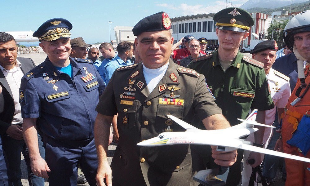 Nguyên nhân bất ngờ khiến Nga ồ ạt rút chuyên gia quân sự tại Venezuela về nước - Ảnh 8. Nguyên nhân bất ngờ khiến Nga ồ ạt rút chuyên gia quân sự tại Venezuela về nước - Ảnh 8.