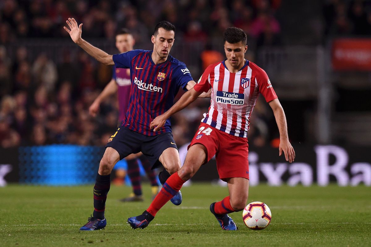 Sắm bình chữa cháy đắt kỷ lục, ngày Pep Guardiola nhuộm xanh thành Manchester đến rồi - Ảnh 2. Sắm bình chữa cháy đắt kỷ lục, ngày Pep Guardiola nhuộm xanh thành Manchester đến rồi - Ảnh 2.