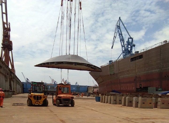 Trung Quốc thi công tàu đổ bộ Type 075 với tốc độ chóng mặt! - Ảnh 2. Trung Quốc thi công tàu đổ bộ Type 075 với tốc độ chóng mặt! - Ảnh 2.