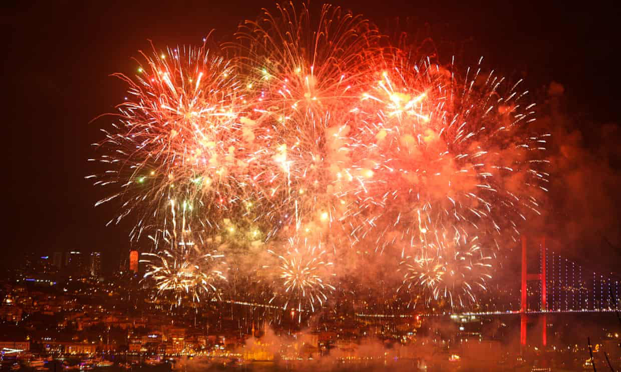 Chúc mừng năm mới: Việt Nam cùng các quốc gia Đông Nam Á bước sang năm 2020 - Ảnh 2. Chúc mừng năm mới: Việt Nam cùng các quốc gia Đông Nam Á bước sang năm 2020 - Ảnh 2.