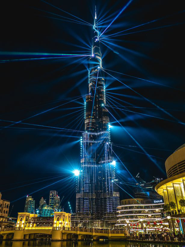 Chúc mừng năm mới: Chiêm ngưỡng màn trình diễn pháo hoa mãn nhãn tại thủ đô London, Anh - Ảnh 4. Chúc mừng năm mới: Chiêm ngưỡng màn trình diễn pháo hoa mãn nhãn tại thủ đô London, Anh - Ảnh 4.