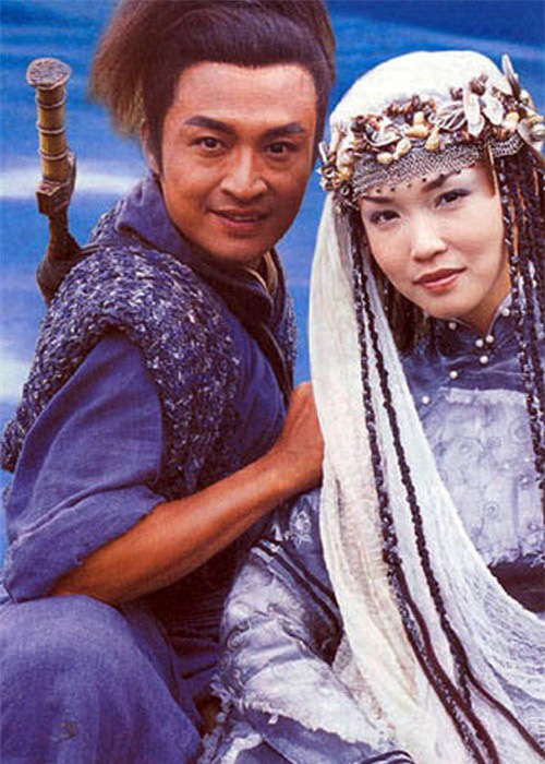 Trương Vô Kỵ nổi tiếng: U60 tuột dốc, già nua, phải đi hát đám cưới kiếm sống - Ảnh 4.