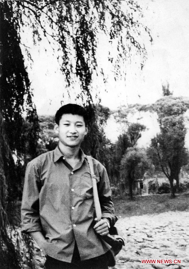 
23/12/1972, ông Tập Cận Bình về Bắc Kinh thăm người thân, lúc này ông vẫn trong thời kỳ về công tác tại nông thôn. Ảnh: Xinhua
