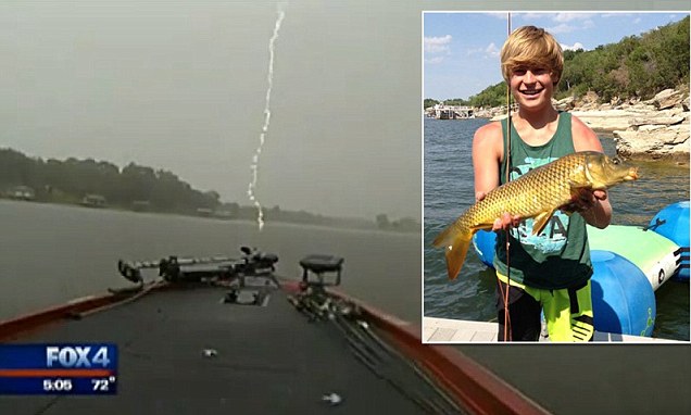 
Một trường hợp hiếm hoi khi một cậu bé Texas 16 tuổi có tên Tyler Owings bắt được chú cá chết vì sét đánh. Ảnh Dailymail.
