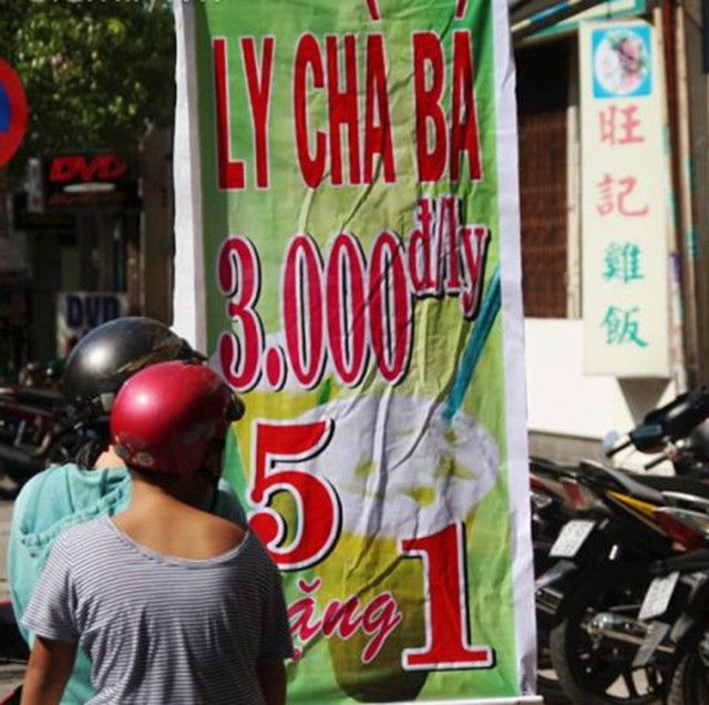 Những kiểu quảng cáo có một không hai hút khách ở Sài Gòn