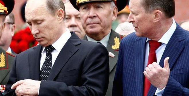 Vì sao Putin bất ngờ sa thải “cánh tay phải”?
