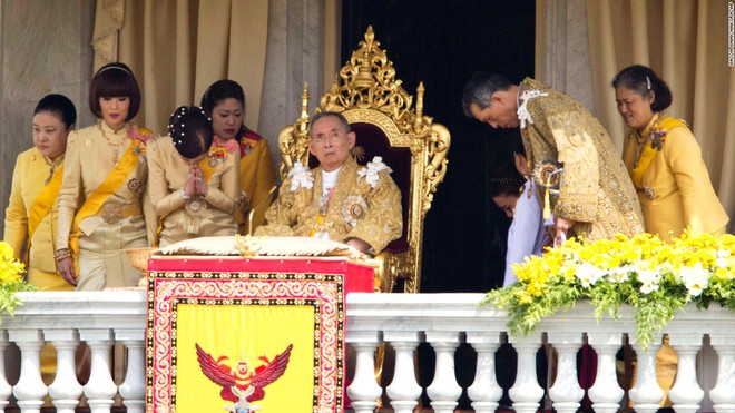 Thái tử kế vị Thái Lan: Một chân dung khác lạ - Ảnh 2.