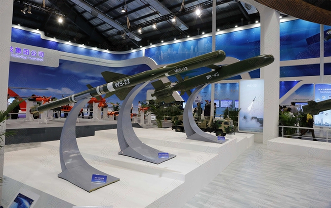 Nhận diện vũ khí cực kỳ nguy hiểm Trung Quốc có thể triển khai trái phép trên đảo nhân tạo - Ảnh 3.