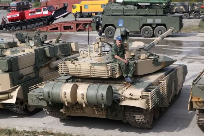 Lục quân Việt Nam tiến lên hiện đại: Tăng T-90MS xoay xở thế nào với vũ khí hủy diệt lớn? - Ảnh 4.