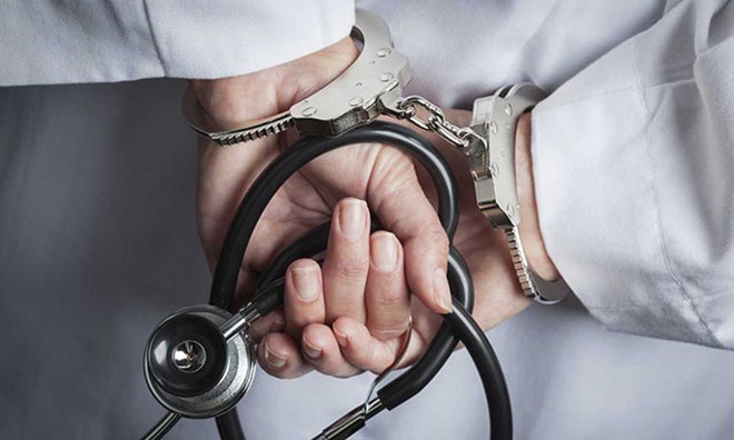 Những bác sĩ tử thần độc ác nhất lịch sử nhân loại - Ảnh 4.