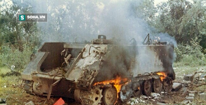 Xe tăng Việt Nam bắn xuyên táo, diệt cùng lúc 2 thiết giáp M113!
