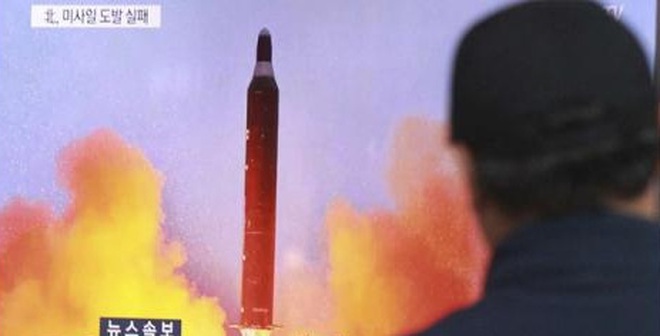 Sự nguy hiểm đằng sau việc tên lửa Triều Tiên phát nổ