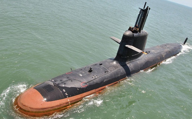 Lo Trung Quốc bủa vây, Ấn Độ chi bộn tiền sắm tàu ngầm