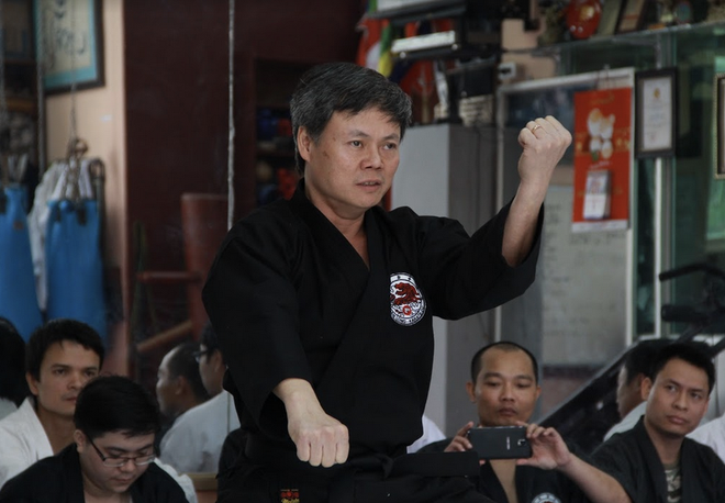 Võ sư Karate nói điều bất ngờ trước trận đấu không luật lệ với cao thủ Vịnh Xuân - Ảnh 2.