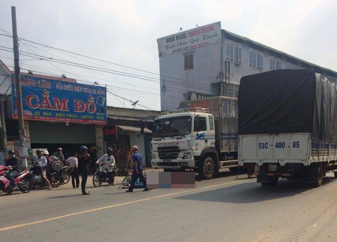 Lao sang làn đường ngược chiều, nam thanh niên chết thảm, người đi cùng bị thương nặng - Ảnh 1.