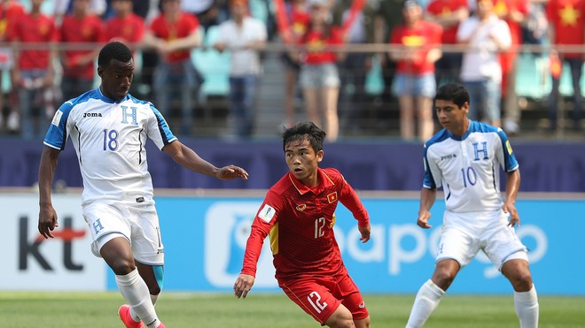 Bóng đá - Sức cùng lực kiệt, U20 Việt Nam đớn đau rời World Cup bởi đòn 'hồi mã thương' chí mạng (Hình 14).