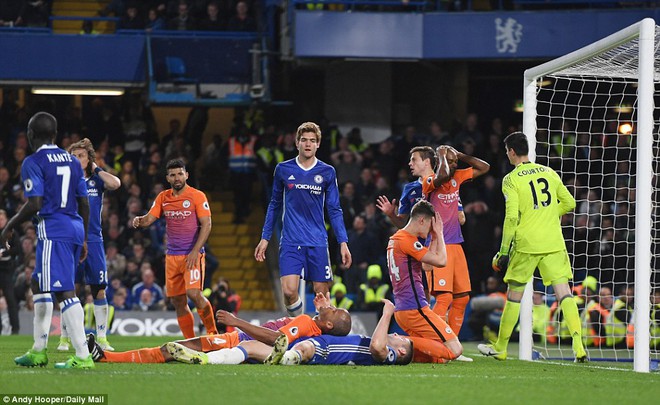 Trượt ngã đến 2 lần, Chelsea vẫn kịp vùng dậy để nắm tiên cơ - Ảnh 20.