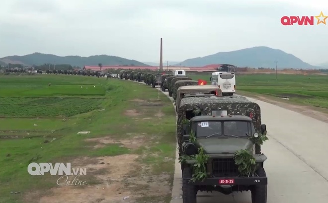 Việt Nam đưa xe quân sự mới vào biên chế: Cơ động mạnh quy mô lớn, nhanh chóng Việt Nam đưa xe quân sự mới vào biên chế: Cơ động mạnh quy mô lớn, nhanh chóng