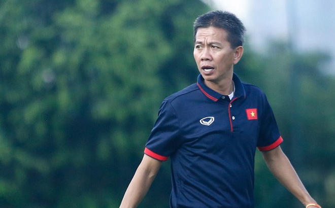 HLV Hoàng Anh Tuấn: "U18 Việt Nam sẽ đá bóng ngắn ở giải U18 Đông Nam Á"