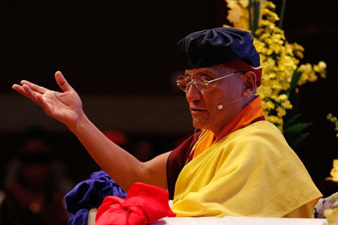 Đức Pháp vương Gyalwang Drukpa bày cách sống khỏe tốt hơn thuốc - Ảnh 1.