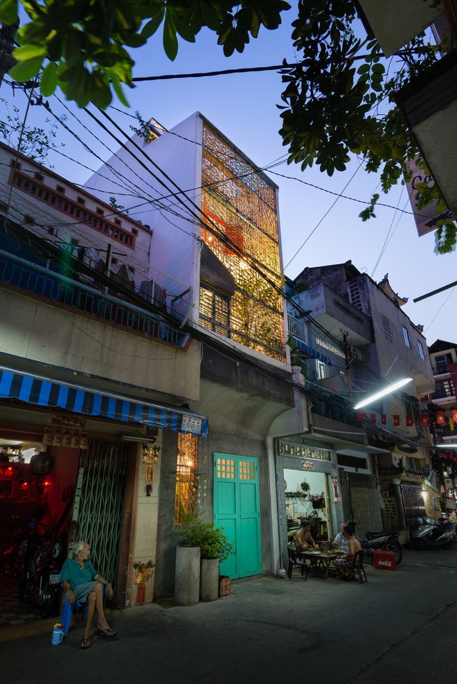Kiệt tác kiến trúc bên trong ngôi nhà lụp xụp, mặt tiền 3m ở Sài Gòn - Ảnh 15.