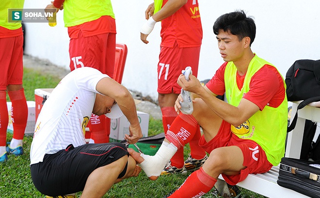 Gặp chuyện không may, Công Phượng có thể làm buồn lòng NHM Pleiku