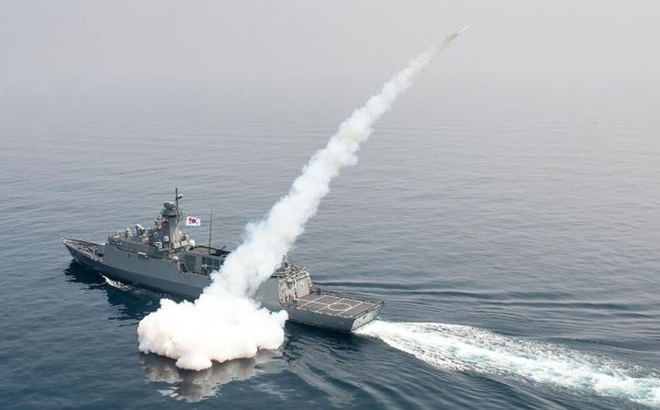 Triều Tiên bị cáo buộc lấy cắp tài liệu đóng tàu chiến của Hàn Quốc