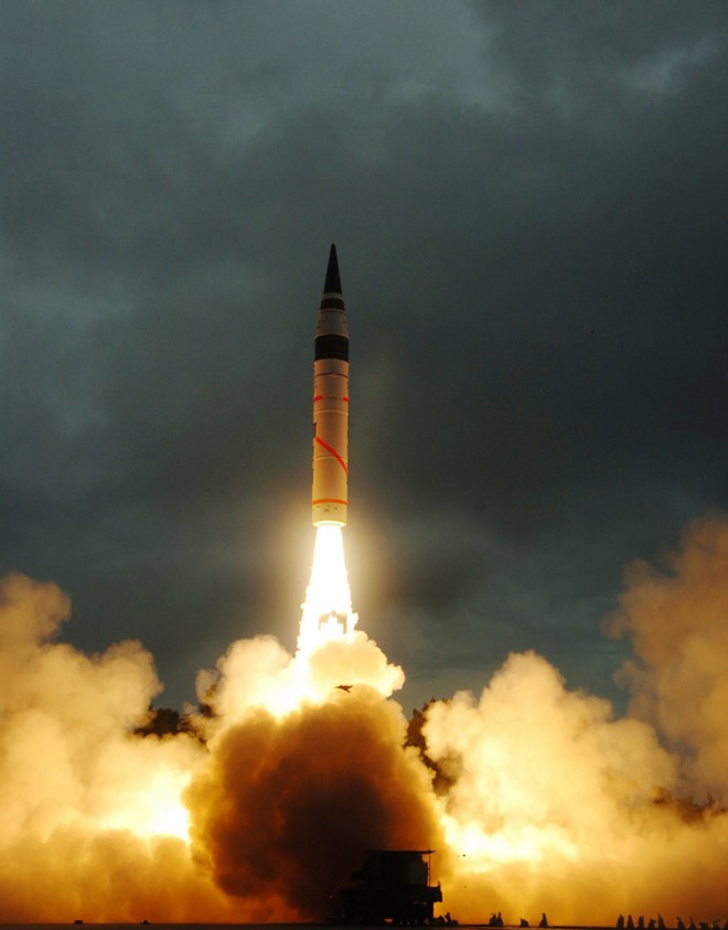 Vũ khí hạt nhân trên thế giới: Tiết lộ con số khủng khiếp, Triều Tiên chưa “thấm tháp” gì! - Ảnh 3.