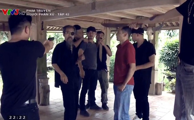 "Người phán xử" tập 42: Thế Chột bị đàn em coi như cỏ rác, Phan Thành cảnh cáo vợ ông trùm "Người phán xử" tập 42: Thế Chột bị đàn em coi như cỏ rác, Phan Thành cảnh cáo vợ ông trùm
