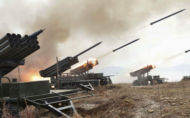 Tướng TQ: Triều Tiên quá ngây thơ khi tuyên bố 2 vạn họng pháo biến Seoul thành biển lửa