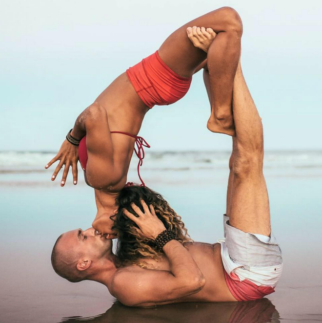 Gia đình Yoga nổi tiếng thế giới: Vì sao họ dành trọn đam mê và tình yêu cho Yoga? - Ảnh 5.