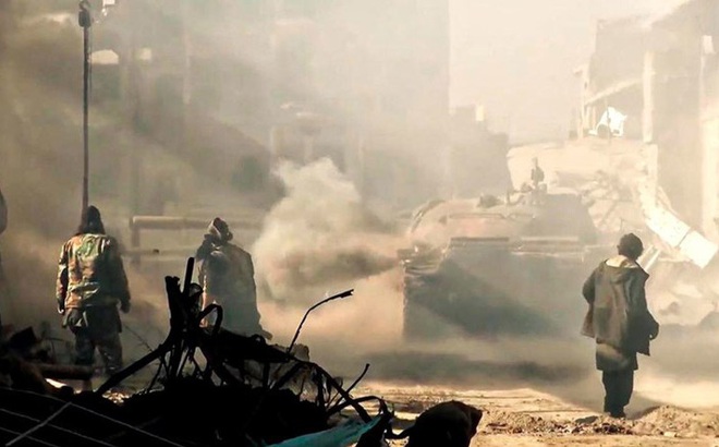 IS lôi vũ khí hạng nặng ra "nghênh chiến" ở Syria