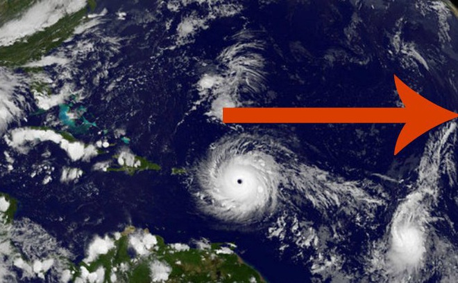 Vị trí bí ẩn hình thành hai siêu bão Harvey và Irma. Ảnh: NASA
