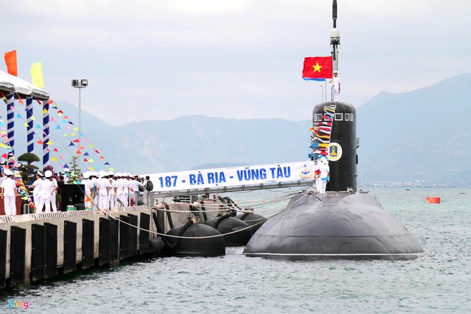 Lễ thượng cờ tàu ngầm Đà Nẵng và Bà Rịa - Vũng Tàu - Ảnh 3.