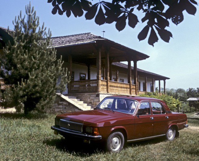 Ô tô Volga “bộ trưởng” sắp hồi sinh ở Việt Nam - Ảnh 4.