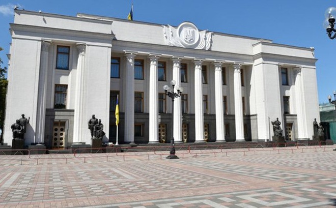 Ukraine khởi tố nghị sỹ đề xuất kế hoạch dỡ bỏ lệnh trừng phạt Nga Ukraine khởi tố nghị sỹ đề xuất kế hoạch dỡ bỏ lệnh trừng phạt Nga