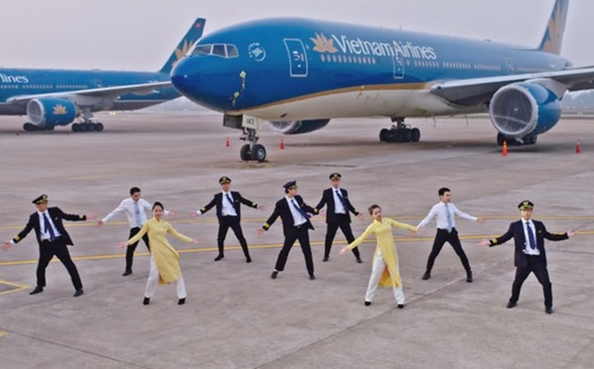 Con số "giật mình": 70% chuyến bay ngắn nội địa của Vietnam Airlines đang lỗ nặng, kể cả chặng có tỷ lệ lấp đầy 90%!