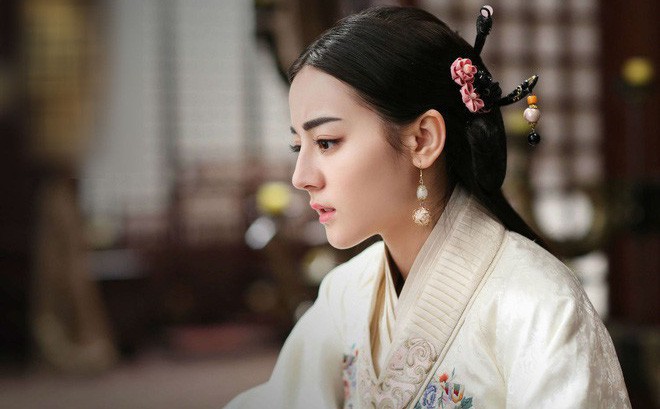 6 thủ pháp huyền bí người Trung Hoa xưa từng dùng để kiểm tra trinh tiết phụ nữ, trong đó có xem tướng mạo